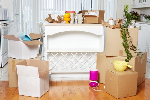 Secure short-term storage space in Barnet for business goods