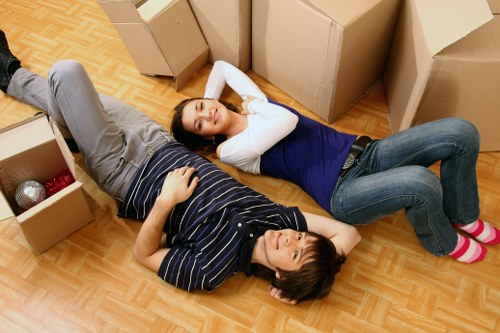 Logged complaint documentation for storage service assessment